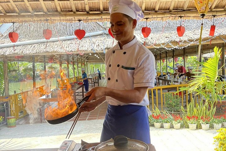Hands-on Vietnamese cooking class and basket boat tour in Hoi An's coconut forest, photo 6 | wizardtrip