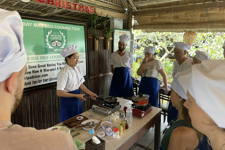 Hands-on Vietnamese cooking class and basket boat tour in Hoi An's coconut forest, photo 9 | wizardtrip