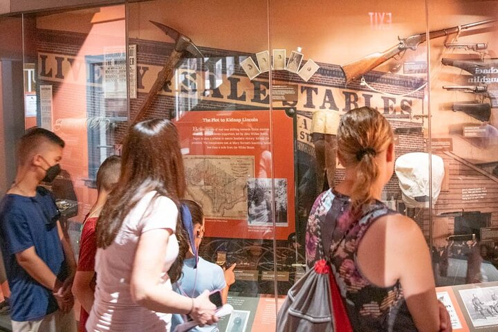 Geführte Walking Tour zu den Stätten der Lincoln-Ermordung in Washington D.C., einschließlich Ford's Theatre und Petersen House, Foto 10 | wizardtrip