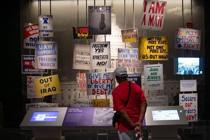 Recorrido guiado por los 3 museos principales del Smithsonian en Washington DC, incluido Air & Space, foto 16 | wizardtrip