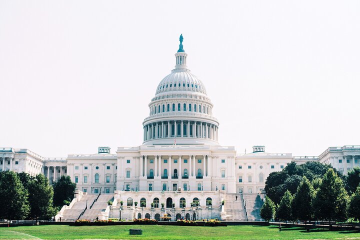 米国議会議事堂や国会図書館など、ワシントンD.C.のキャピトルヒルのランドマークを巡るガイドツアー、写真6 | wizardtrip