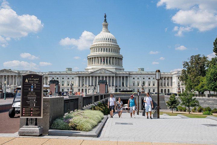 米国議会議事堂や国会図書館など、ワシントンD.C.のキャピトルヒルのランドマークを巡るガイドツアー、写真27 | wizardtrip