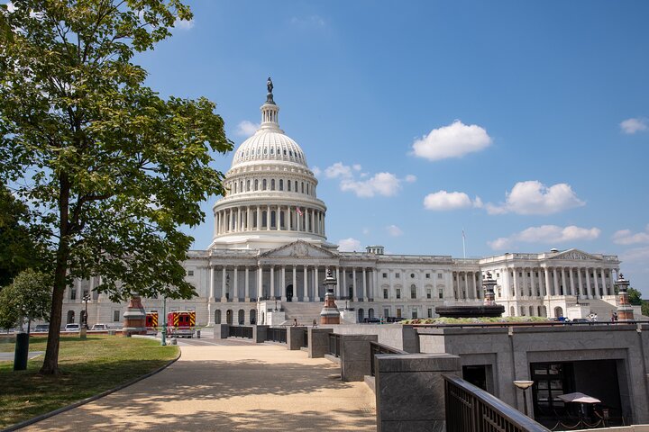 米国議会議事堂や国会図書館など、ワシントンD.C.のキャピトルヒルのランドマークを巡るガイドツアー、写真33 | wizardtrip