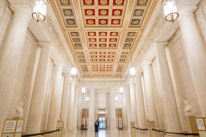 米国議会議事堂や国会図書館など、ワシントンD.C.のキャピトルヒルのランドマークを巡るガイドツアー、写真42 | wizardtrip
