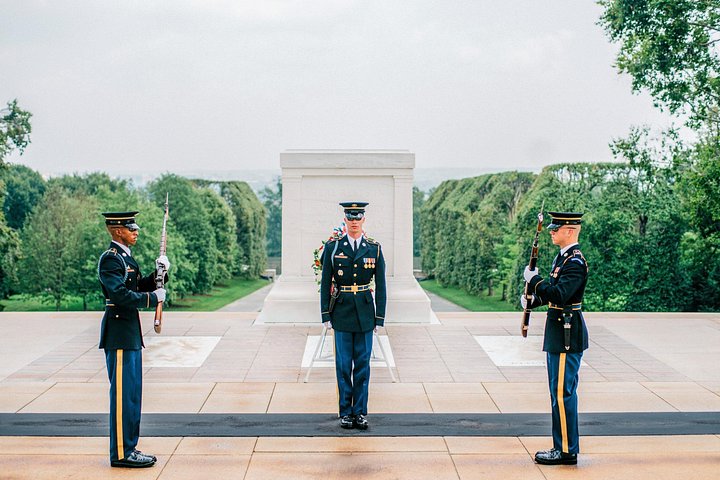 Guidet vandretur i Arlington National Cemetery, Washington DC, med vagtskifteceremoni, foto 8 | wizardtrip