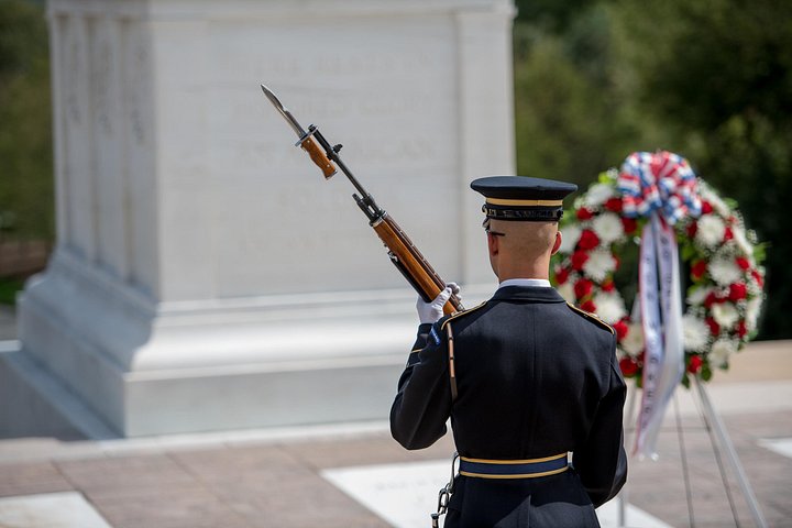 Guidet vandretur i Arlington National Cemetery, Washington DC, med vagtskifteceremoni, foto 13 | wizardtrip