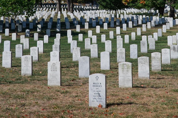 Guidet vandretur i Arlington National Cemetery, Washington DC, med vagtskifteceremoni, foto 29 | wizardtrip