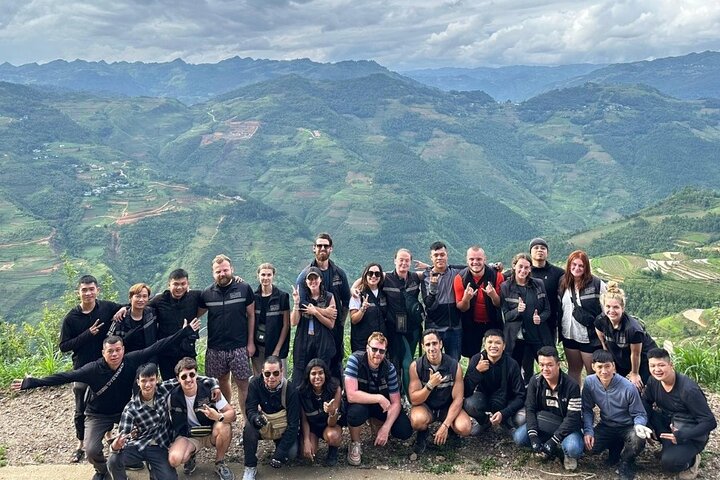 Découvrez les paysages époustouflants, les villages ethniques et les cols majestueux de la boucle de Ha Giang lors d'une aventure moto de 4 jours, photo 22 | wizardtrip
