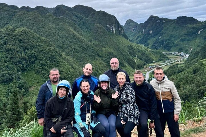 Découvrez les paysages époustouflants, les villages ethniques et les cols majestueux de la boucle de Ha Giang lors d'une aventure moto de 4 jours, photo 24 | wizardtrip