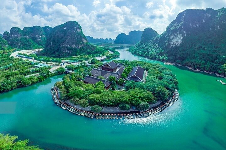 Best Seller-Private Full-Day Tour to Ninh Binh Depart from Hanoi | wizardtrip