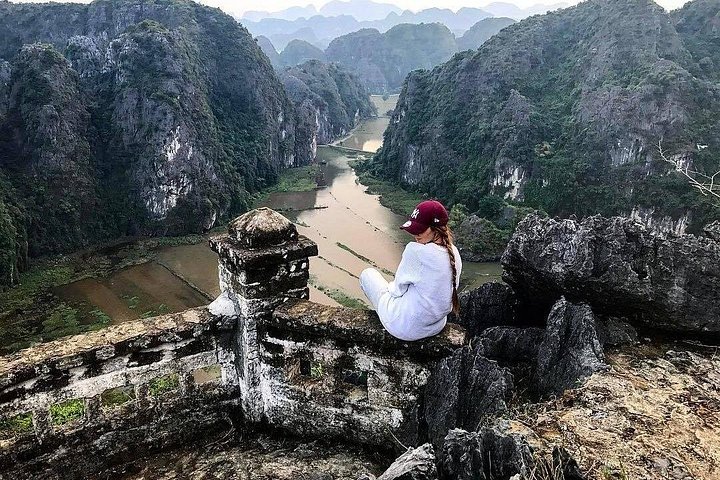 Excursion privée d'une journée à Ninh Binh depuis Hanoï, avec paysages, balades en bateau et sites culturels, photo 12 | wizardtrip