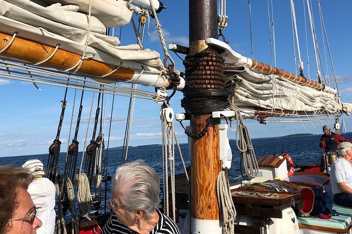 Windjammer Klassieke Dagtocht vanuit Camden, Maine | wizardtrip