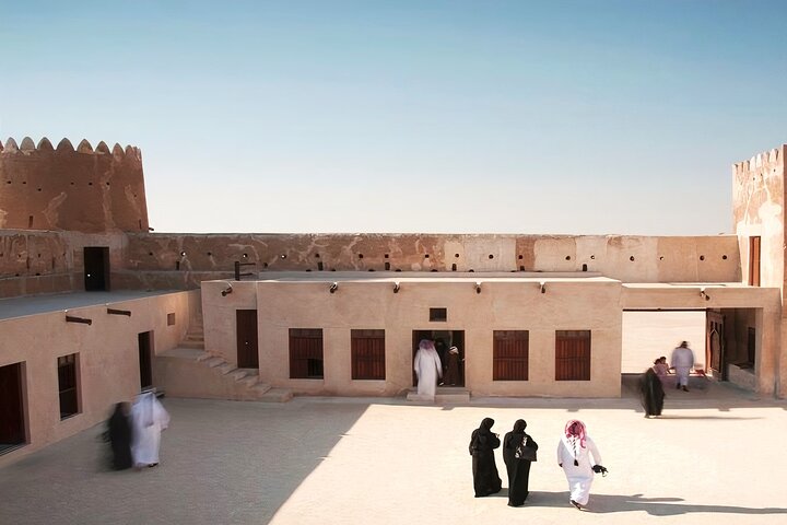 Verken historische forten, levendige mangroves en schilderachtige kustlijnen tijdens een halve dagtour door Noord-Qatar, foto 11 | wizardtrip