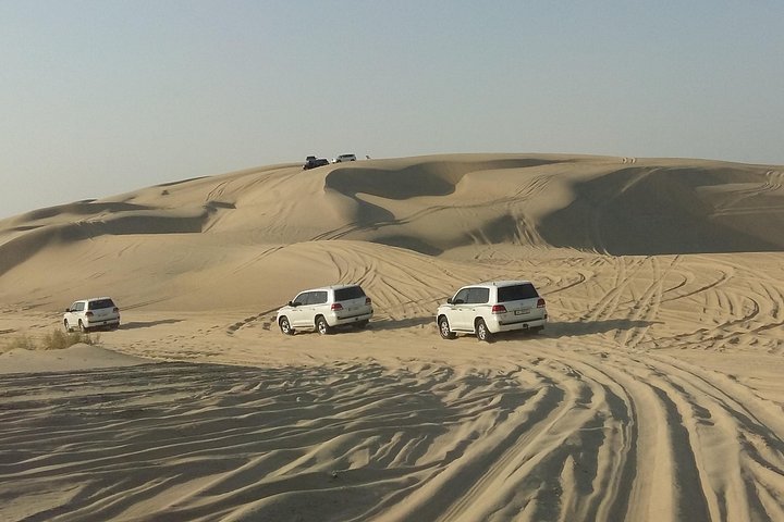 Scopri il deserto del Qatar con dune bashing, giri in cammello, sandboarding e il Mare Interno, foto 10 | wizardtrip