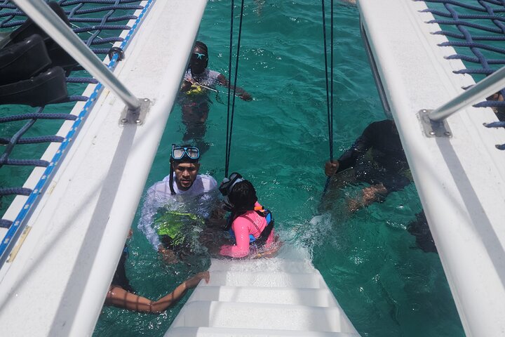 Crociera in catamarano all'isola di Icacos, Porto Rico, con snorkeling e attività balneari, foto 17 | wizardtrip