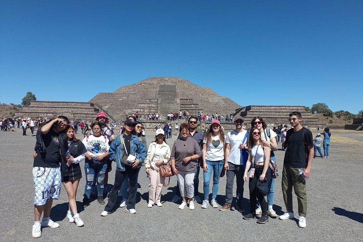 Excursion d'une journée aux pyramides de Teotihuacan, à la Basilique de Guadalupe et à la Plaza de las Tres Culturas au départ de Mexico, photo 11 | wizardtrip