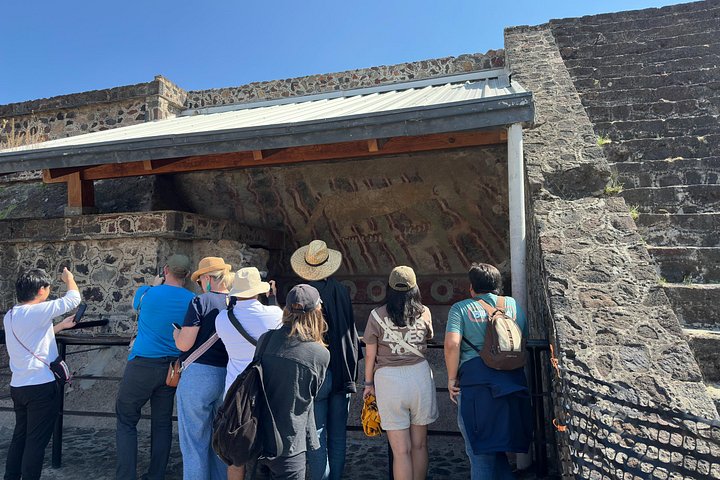 Excursion d'une journée aux pyramides de Teotihuacan, à la Basilique de Guadalupe et à la Plaza de las Tres Culturas au départ de Mexico, photo 12 | wizardtrip
