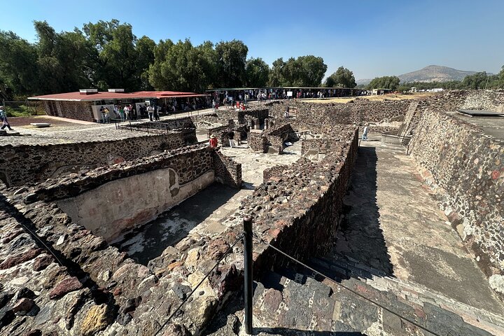 Excursion d'une journée aux pyramides de Teotihuacan, à la Basilique de Guadalupe et à la Plaza de las Tres Culturas au départ de Mexico, photo 18 | wizardtrip
