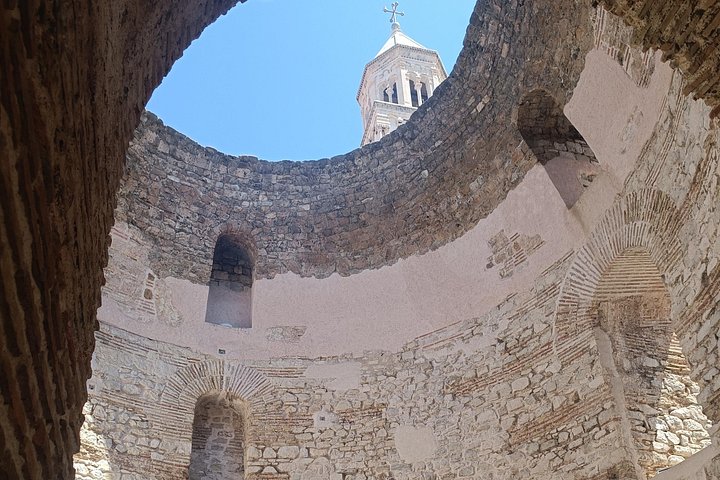 Historisk vandretur gennem Diocletians Palads og Splits gamle bydel, foto 9 | wizardtrip