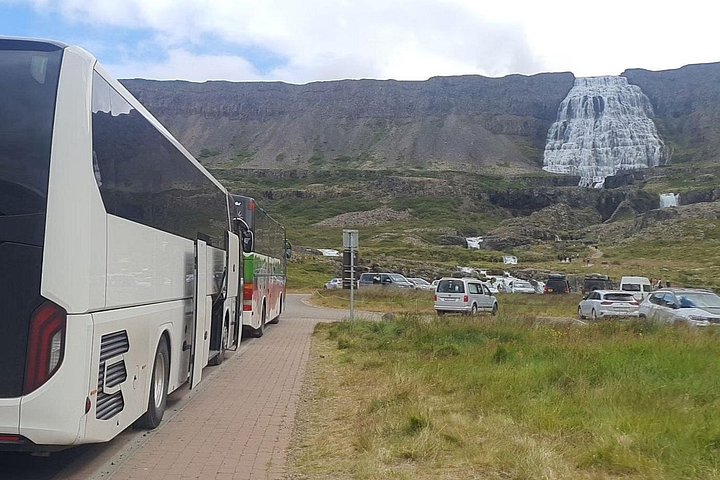 Tour zum Dynjandi-Wasserfall in Ísafjörður, Island, die natürliche Schönheit und Landschaften zeigt, Foto 7 | wizardtrip