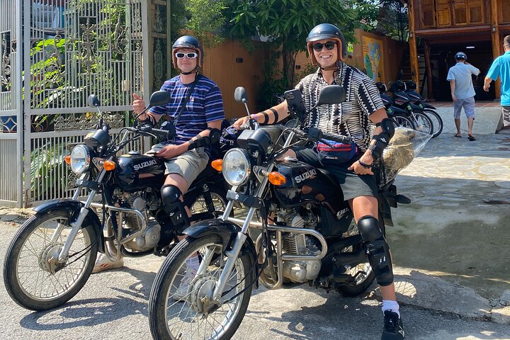 Malerische Motorradtour durch die dramatischen Landschaften von Ha Giang, einschließlich Pässe, Dörfer und kultureller Stätten, Foto 7 | wizardtrip