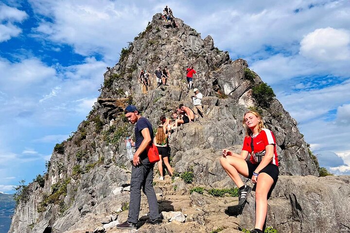 Malerische Motorradtour durch die dramatischen Landschaften von Ha Giang, einschließlich Pässe, Dörfer und kultureller Stätten, Foto 8 | wizardtrip