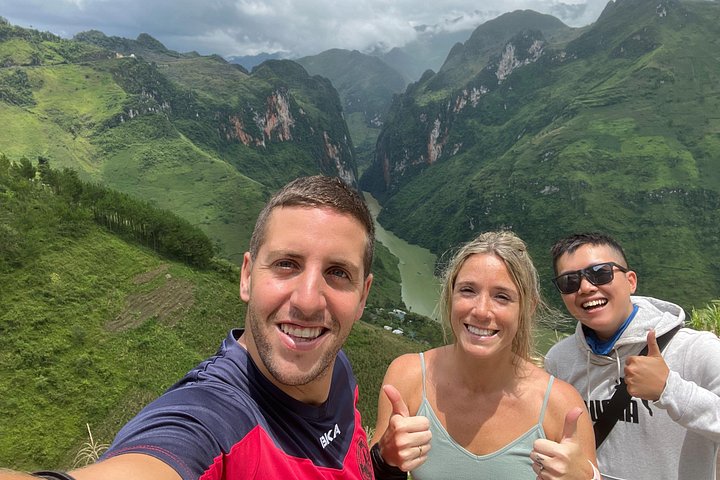 Malerische Motorradtour durch die dramatischen Landschaften von Ha Giang, einschließlich Pässe, Dörfer und kultureller Stätten, Foto 18 | wizardtrip