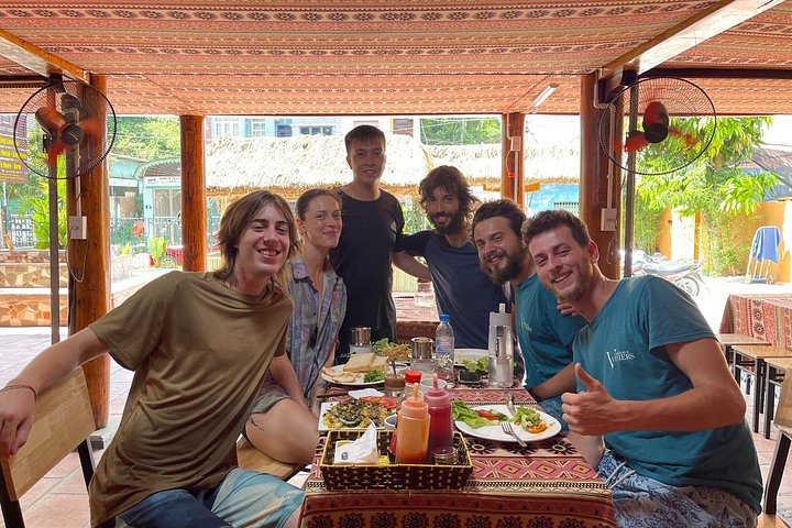 Malerische Motorradtour durch die dramatischen Landschaften von Ha Giang, einschließlich Pässe, Dörfer und kultureller Stätten, Foto 24 | wizardtrip