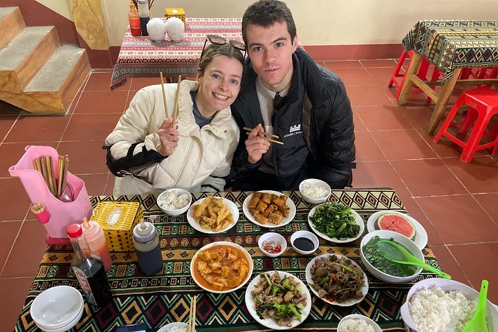Malerische Motorradtour durch die dramatischen Landschaften von Ha Giang, einschließlich Pässe, Dörfer und kultureller Stätten, Foto 34 | wizardtrip