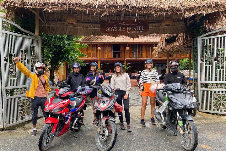 Malerische Motorradtour durch die dramatischen Landschaften von Ha Giang, einschließlich Pässe, Dörfer und kultureller Stätten, Foto 36 | wizardtrip
