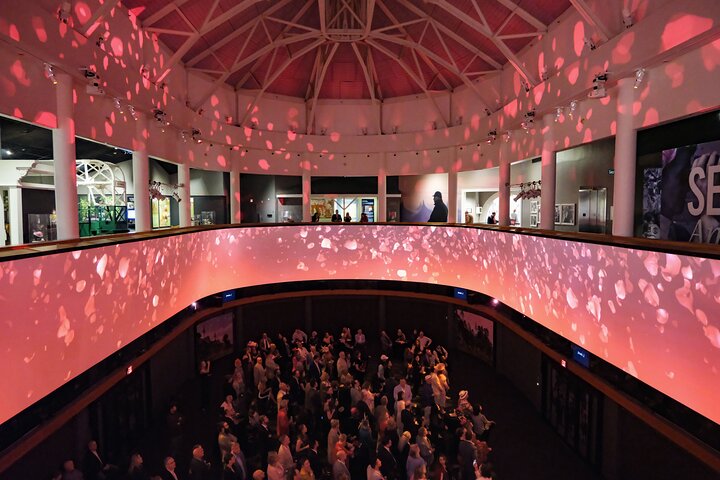 Explore o icónico Kentucky Derby Museum e a pista de corridas de Churchill Downs em Louisville, EUA, foto 11 | wizardtrip