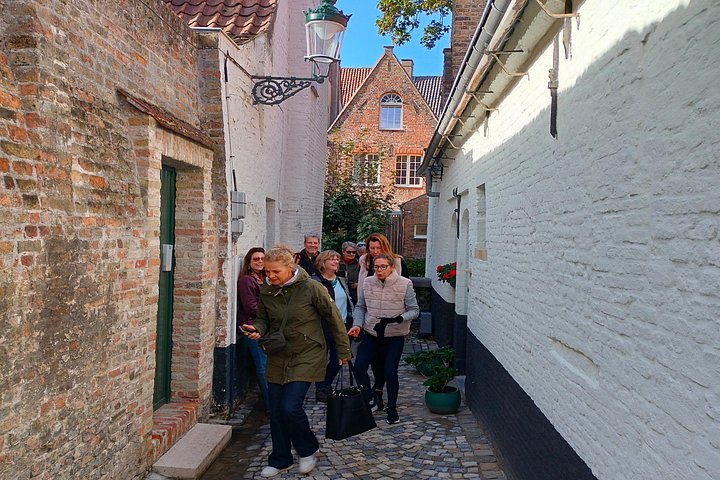 Guidet retro-sykkeltur gjennom Brugges historiske gater og skjulte perler, Belgia, foto 29 | wizardtrip
