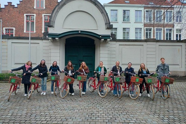 Guidet retro-sykkeltur gjennom Brugges historiske gater og skjulte perler, Belgia, foto 32 | wizardtrip