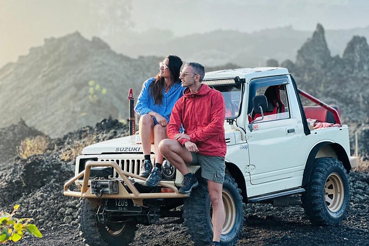 Private 4WD jeep tour to witness Mount Batur sunrise and explore black lava fields in Ubud, Indonesia, photo 9 | wizardtrip