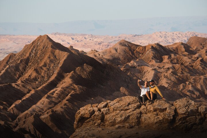 Explore the surreal Baltinache lagoons and the dramatic landscapes of the Atacama Desert on a guided tour, photo 7 | wizardtrip