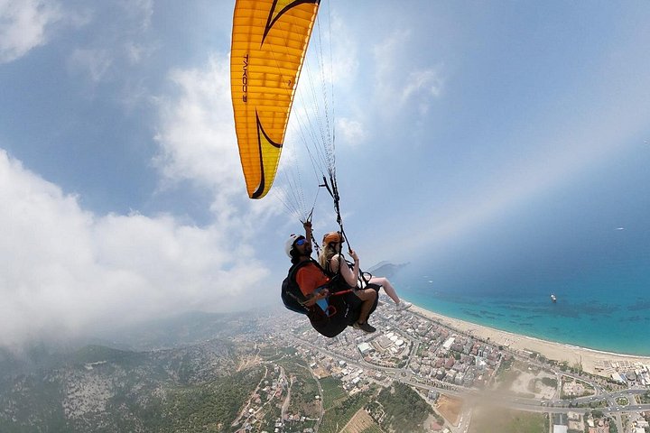 Tandem paragliding-flyvning over Kleopatra Strand i Alanya, Tyrkiet, foto 7 | wizardtrip