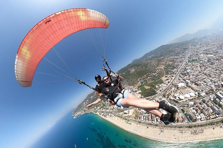 Tandem paragliding-flyvning over Kleopatra Strand i Alanya, Tyrkiet, foto 8 | wizardtrip