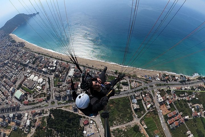 Tandem paragliding-flyvning over Kleopatra Strand i Alanya, Tyrkiet, foto 11 | wizardtrip