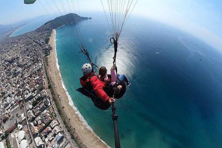 Tandem paragliding-flyvning over Kleopatra Strand i Alanya, Tyrkiet, foto 12 | wizardtrip