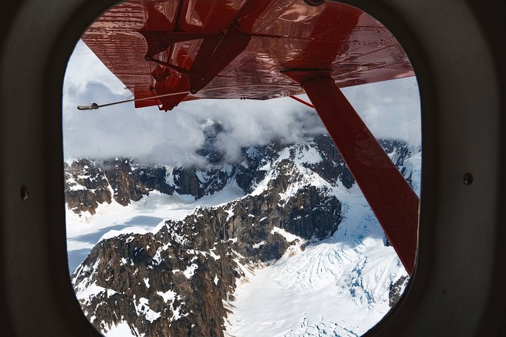 Panoramflug über die Gletscher und Gipfel des Denali Nationalparks ab Talkeetna, Alaska, Foto 9 | wizardtrip