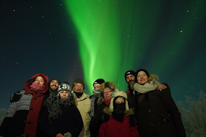 Experimente a magia da Aurora Boreal em uma caça guiada em Rovaniemi, Finlândia, com fotografia profissional, foto 11 | wizardtrip