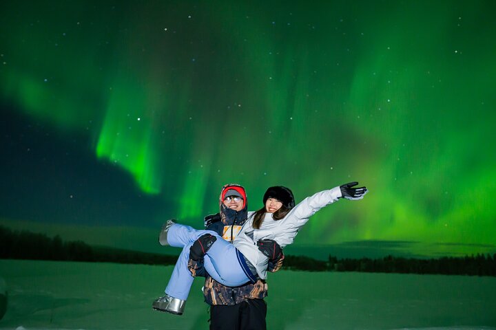 Experimente a magia da Aurora Boreal em uma caça guiada em Rovaniemi, Finlândia, com fotografia profissional, foto 16 | wizardtrip