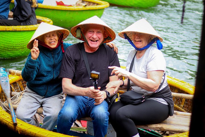 Praktisk vietnamesisk madlavningskursus med markedstur og kurvebådssejlads i Hoi Ans landskab, foto 7 | wizardtrip