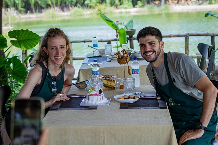 Praktisk vietnamesisk madlavningskursus med markedstur og kurvebådssejlads i Hoi Ans landskab, foto 24 | wizardtrip