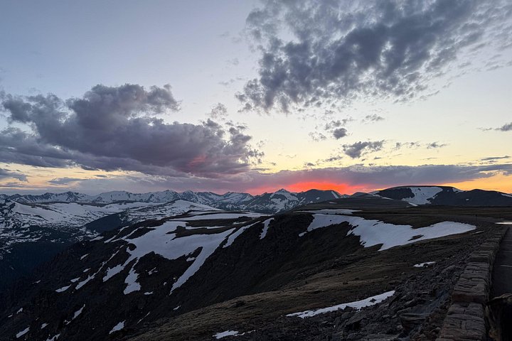 Naturskjønn tur i Rocky Mountain nasjonalpark i en varebil med glasstak, foto 43 | wizardtrip