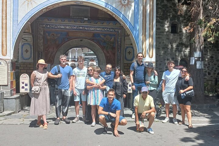 Ganztägige geführte Tour zum Rila-Kloster und zur Bojana-Kirche ab Sofia, Bulgarien, Foto 9 | wizardtrip