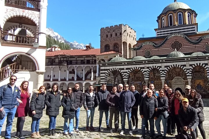 Ganztägige geführte Tour zum Rila-Kloster und zur Bojana-Kirche ab Sofia, Bulgarien, Foto 11 | wizardtrip