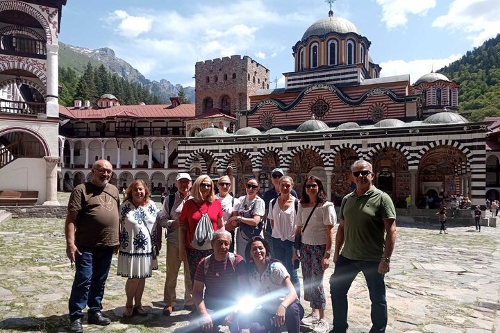 Ganztägige geführte Tour zum Rila-Kloster und zur Bojana-Kirche ab Sofia, Bulgarien, Foto 16 | wizardtrip