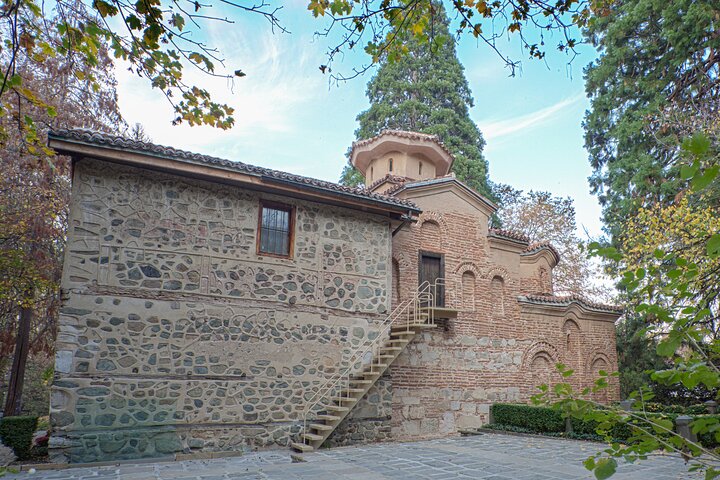 Ganztägige geführte Tour zum Rila-Kloster und zur Bojana-Kirche ab Sofia, Bulgarien, Foto 17 | wizardtrip