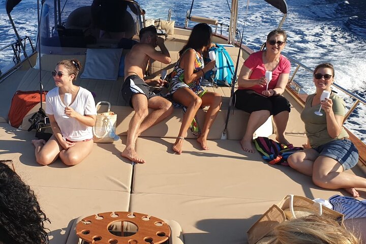 Båttur i liten grupp till Capri från Sorrento, med bad och ö-utforskning, foto 15 | wizardtrip